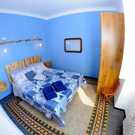 Holiday home Borgo Antico - Casetta Carmela Lerici